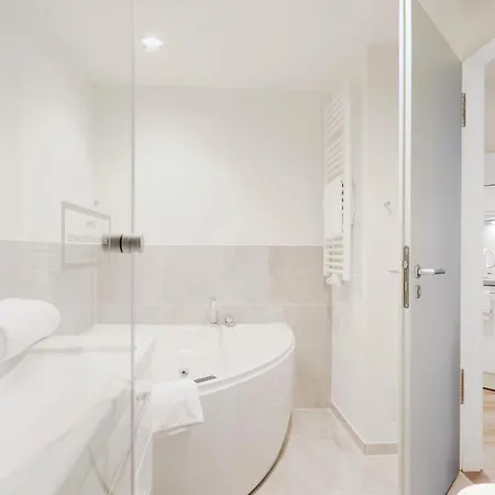 Lovely In Travemuende With Sauna Apartament *